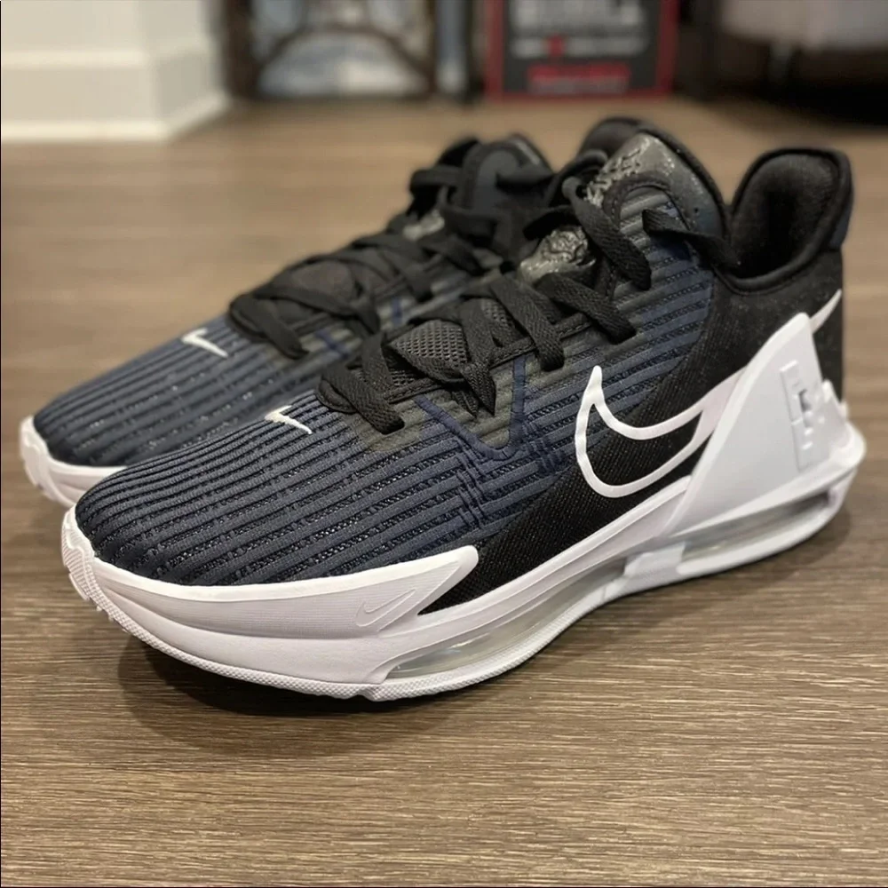 Nike Lebron Witness 6 sz 10.5